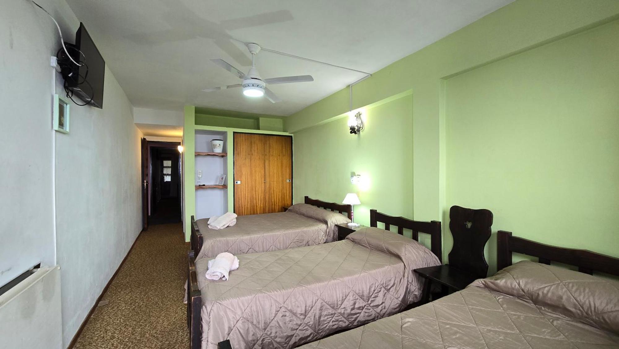 Hotel Panorama La Cumbrecita Bagian luar foto