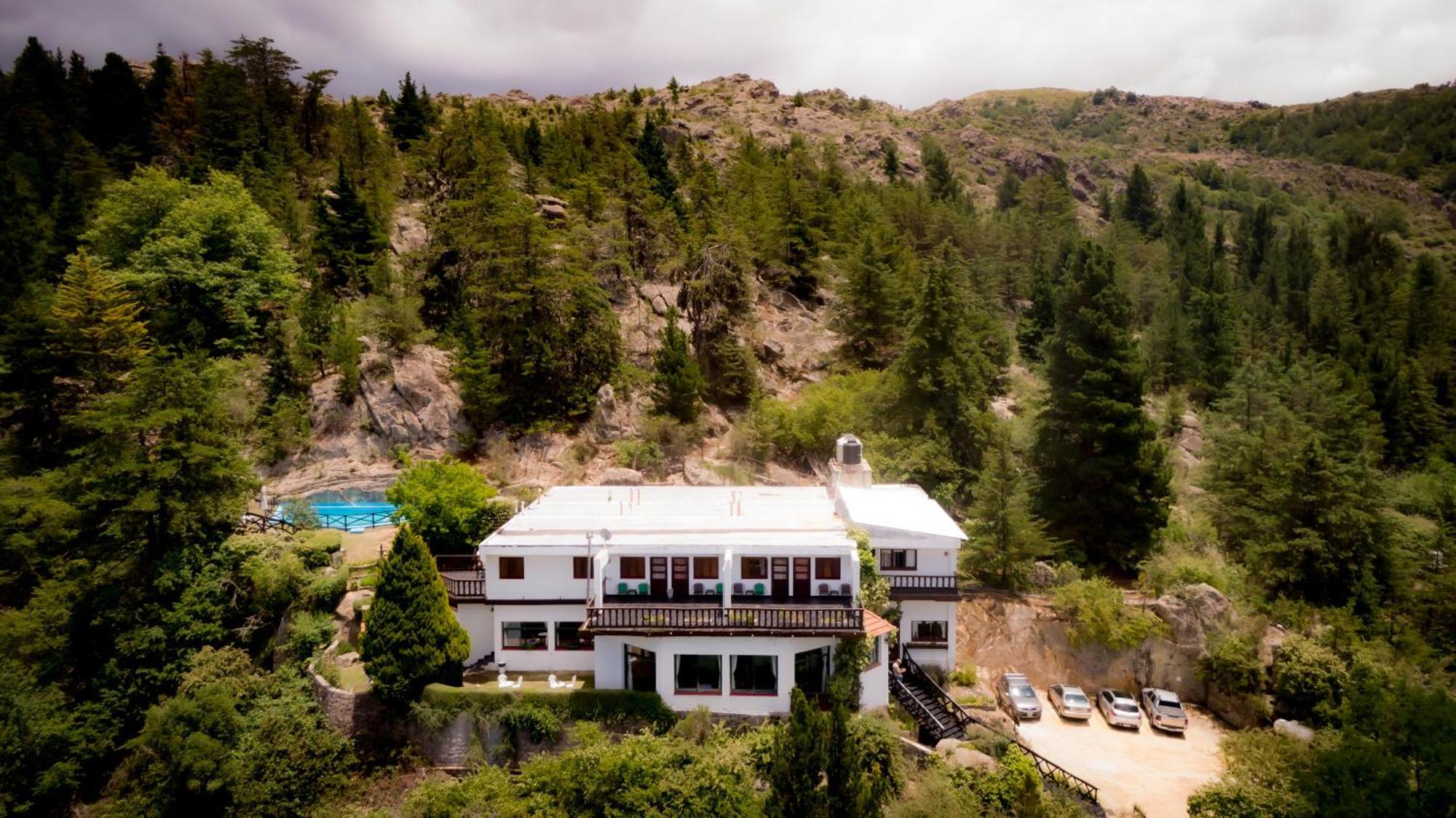 Hotel Panorama La Cumbrecita Bagian luar foto